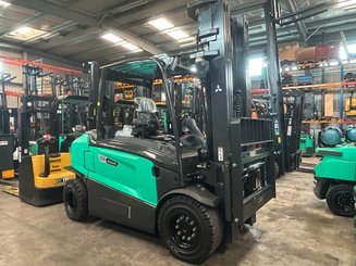 Carrello elevatore frontale a 4 ruote Mitsubishi FB55NH