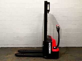 Stoccatori guida in accompagnamento Hangcha CDD10-AMC1-SZ