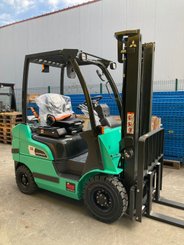 Carrello elevatore frontale a 4 ruote Mitsubishi FG18N