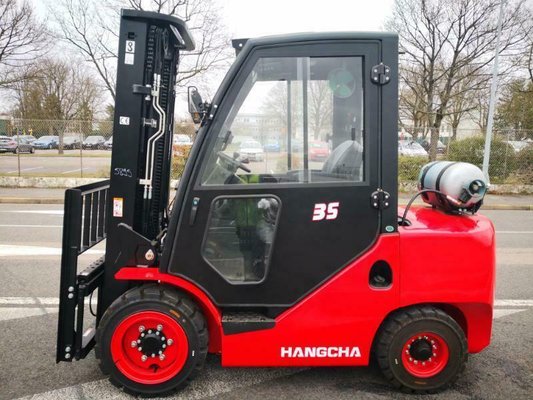 Carrello elevatore frontale a 4 ruote - XF35G