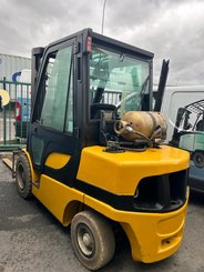 Carrello elevatore frontale a 4 ruote Yale GLP35VX