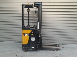 Stoccatori con pedana Caterpillar NSR20N