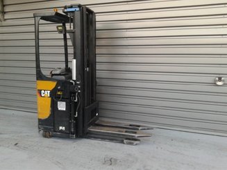 Stoccatori con pedana Caterpillar NSR20N