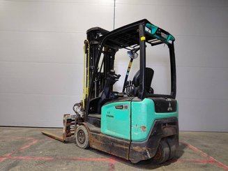 Carrello elevatore frontale a 3 ruote Mitsubishi FB18NT