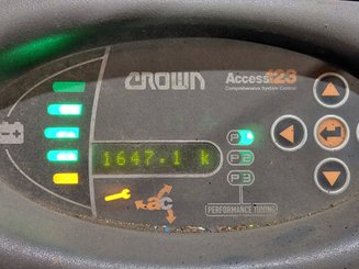 Carrello elevatore frontale a 4 ruote Crown SCF6040-18 - 10