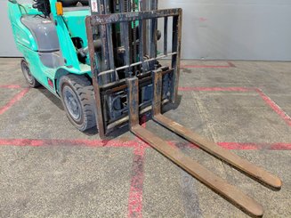 Carrello elevatore frontale a 4 ruote Mitsubishi FD15