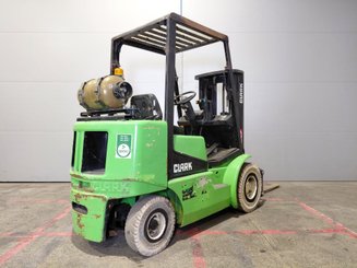 Carrelli elevatori a gas Clark CGP25 - 3