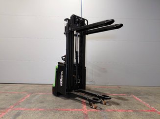 Stoccatori guida in accompagnamento Hangcha CDD12-XT1-SiL