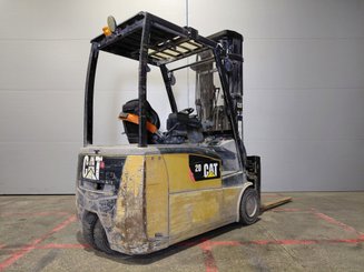 Carrello elevatore frontale a 3 ruote Caterpillar EP20PNT - 3