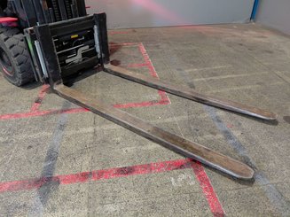 Carrello elevatore frontale a 4 ruote Hangcha XF55D
