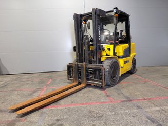 Carrello elevatore frontale a 4 ruote Hyundai 45L-7