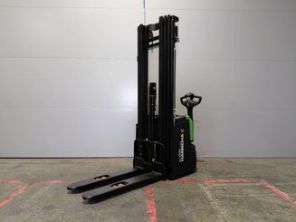 Stoccatori guida in accompagnamento Hangcha CDD16-XT1-SI