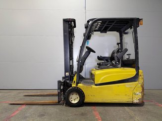 Carrello elevatore frontale a 4 ruote Yale ERP20 - 3