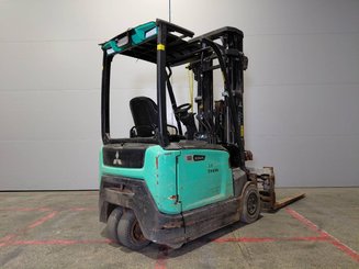 Carrello elevatore frontale a 3 ruote Mitsubishi FB18NT