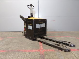 Transpallet con pedana Caterpillar NPV20N2