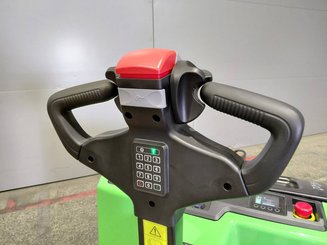Transpallet guida in accompagnamento Hangcha CBD30-XT1-SI
