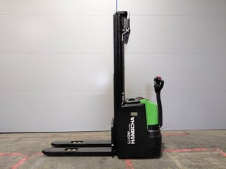Stoccatori guida in accompagnamento Hangcha CDD16-XT1-SI
