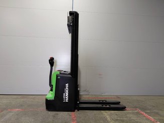 Stoccatori guida in accompagnamento Hangcha CDD16-XT1-SI