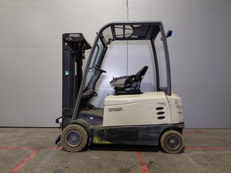 Carrello elevatore frontale a 4 ruote Crown SCF6040-16
