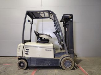 Carrello elevatore frontale a 4 ruote Crown SCF6040-16 - 5