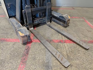 Carrelli retrattili Crown ESR 5260