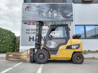 Carrello elevatore frontale a 4 ruote Caterpillar GP45NTD - 4