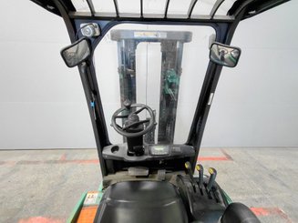 Carrello elevatore frontale a 3 ruote Yale ERP16 ATF - 6
