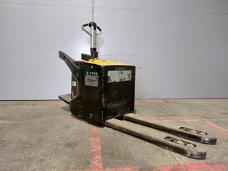 Transpallet con pedana Caterpillar NPV20N2