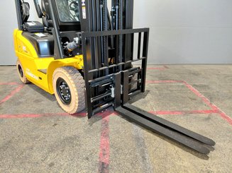 Carrello elevatore frontale a 4 ruote Hangcha XE25i ( CPD25-XEY2HA-SI )