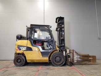 Carrello elevatore frontale a 4 ruote Caterpillar GP45NTD