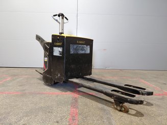 Transpallet con pedana Caterpillar NPV20N2