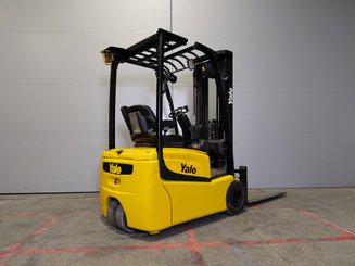 Carrelli elevatori elettrici Yale ERP16VT SWB