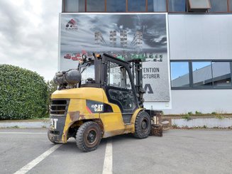 Carrello elevatore frontale a 4 ruote Caterpillar GP45NTD - 3