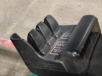 Carrello elevatore frontale a 4 ruote Yale GLP20SX - 8