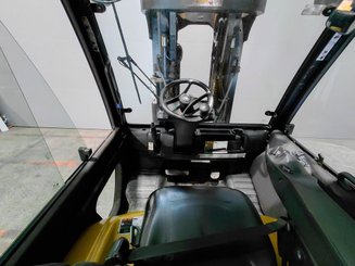 Carrello elevatore frontale a 4 ruote Yale GDP50 - 7
