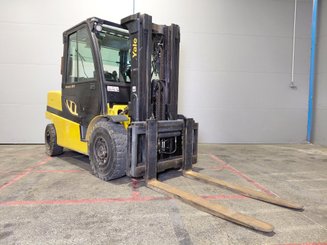 Carrello elevatore frontale a 4 ruote Yale GDP50 - 1