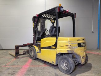 Carrello elevatore frontale a 4 ruote Yale ERP45VL