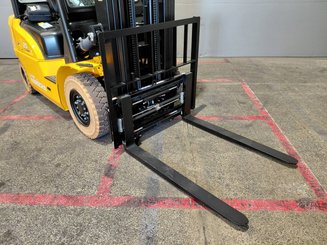Carrello elevatore frontale a 4 ruote Hangcha XE25i ( CPD25-XEY2HA-SI )