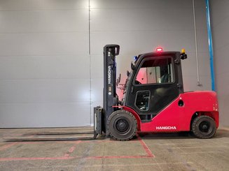 Carrello elevatore frontale a 4 ruote Hangcha XF55D
