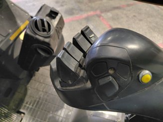 Carrello elevatore frontale a 4 ruote Caterpillar GP45NTD - 7