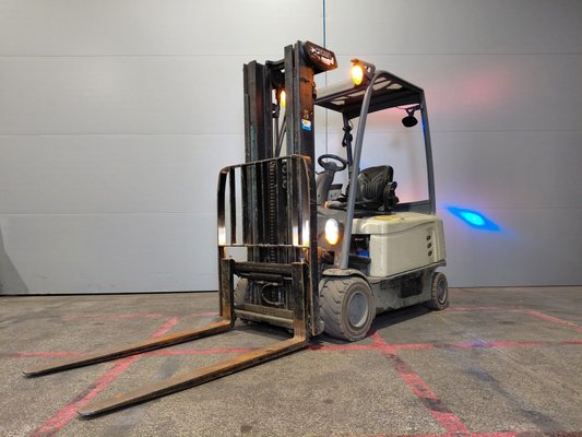 Carrello elevatore frontale a 4 ruote Crown SCF6040-18 - 1