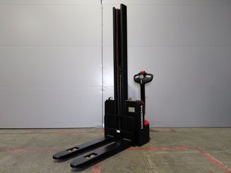 Stoccatori guida in accompagnamento Hangcha CDD12-AMC2 