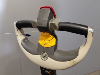 Transpallet guida in accompagnamento Crown WP3020-2.0 - 6