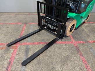 Carrello elevatore frontale a 4 ruote Hangcha XE20Ci ( CPD20-XEXY2HA-SI )