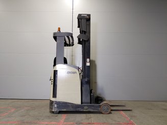 Carrelli retrattili Crown ESR 5260