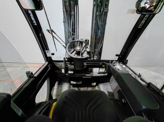 Carrelli elevatori a gas Yale GLP55 - 7