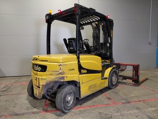 Carrello elevatore frontale a 4 ruote Yale ERP45VL