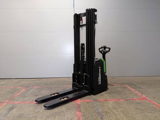 Stoccatori guida in accompagnamento Hangcha CDD14-XT1-SI 