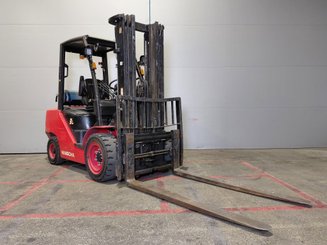 Carrello elevatore frontale a 4 ruote Hangcha XF35G