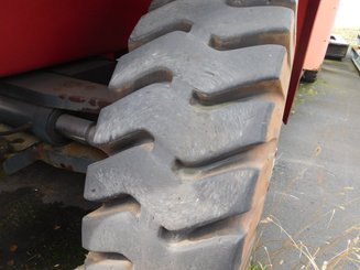 Carrello elevatore frontale a 4 ruote Kalmar DCD 320-12 - 7